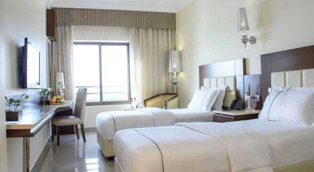 Lagoon Hotel & Resort