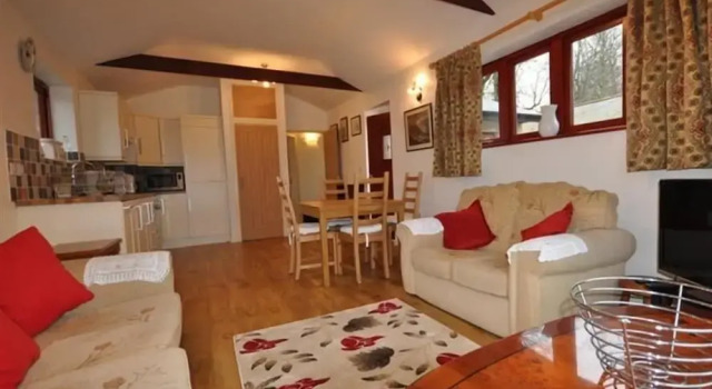 Follis Cottage, Varaa Lomakoti Mökit kohteessa Merseyside, Mökki