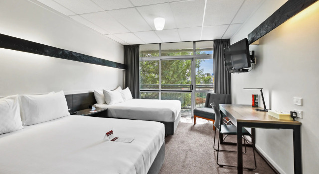 Heartland Ambassador Hotel Hamilton, Забронировать Отель Гамильтона Гамильтон, рядом с Waikato Institute of Technology