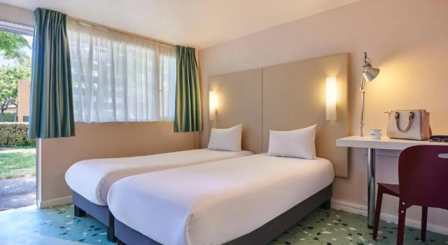 Двухместный номер Standard Greet Hotel Versailles - Voisins Le Bretonneux
