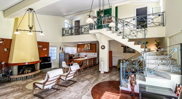 Stunning Home in Attika With Wifi and 3 Bedrooms