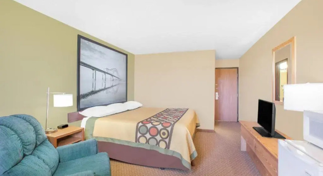 Номер Standard Super 8 by Wyndham Mt Pleasant