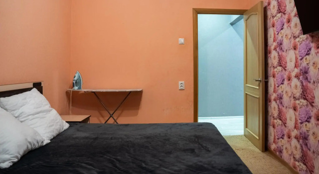 Nadym House (Надым Хаус) на улице Кедровая, Забронировать Отель Отели Ямало-Ненецкого автономного округа - Урал с парковкой, Парковка