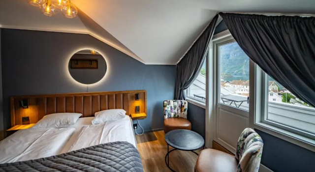 Двухместный номер Deluxe с балконом Hotel Aurlandsfjord