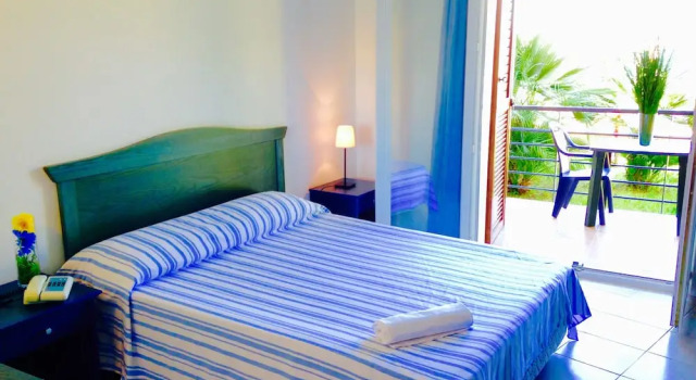 Standard Zimmer Meta Hotel Residence