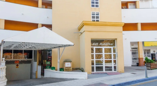 Apartamentos Rubarsal Canovas Nerja, Забронировать Апартаменты/квартира Нерха Axarquía, рядом с Tuesday Market