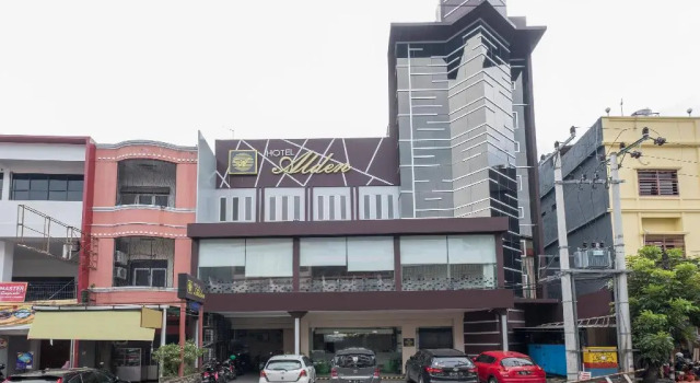 OYO 492 Alden Hotel, Prenota Hotel Makassar 