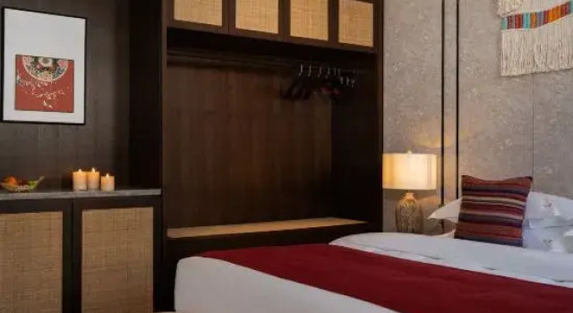 Двухместный люкс Tengchong Yunrao Banshan Hot Spring Inn