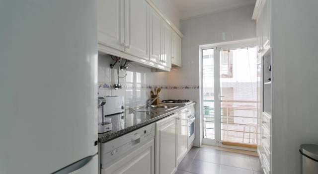 Albufeira Oldtown 330ft Beach Private garage AC Wifi