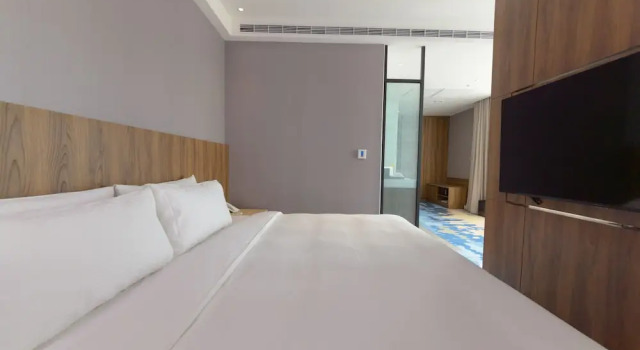 Двухместный номер Standard Golden Tulip Hotel Taichung