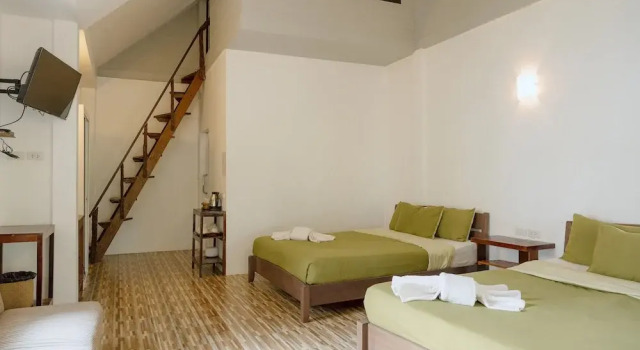 Семейный номер Standard с балконом и с видом на сад Baanboonpetch Resort