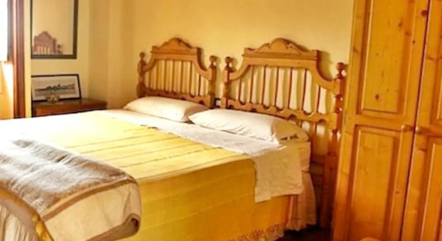 Welcoming house with pool in San Cristóbal - 85 m², Book Hotel Hotels in Tenerife with Parking, Parking
