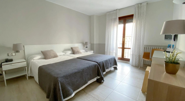 Hotel Río Arga