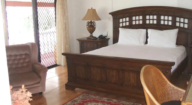 'Utu'one Bed & Breakfast, Book Bed and Breakfast Hotels in Tongatapu Island with Breakfast, Breakfasts