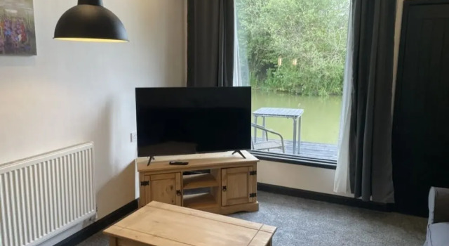 The Waterfront Lodges, Забронировать Отель «постель и завтрак» Отели Англии 3 звезды, 3*
