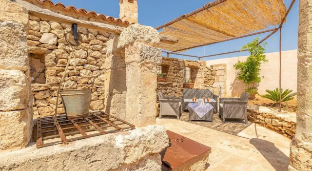 Коттедж Trullo Mmammineddhu in Torre San Giovanni