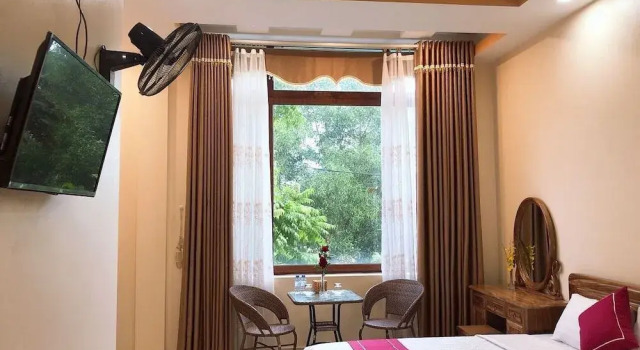 Hoang Kien Hotel, Book Hotel Hoteller i Bac Kan med parkering, Parkering