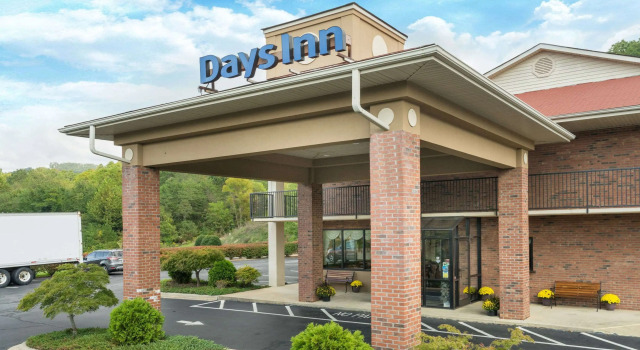 Days Inn by Wyndham Asheville Downtown North