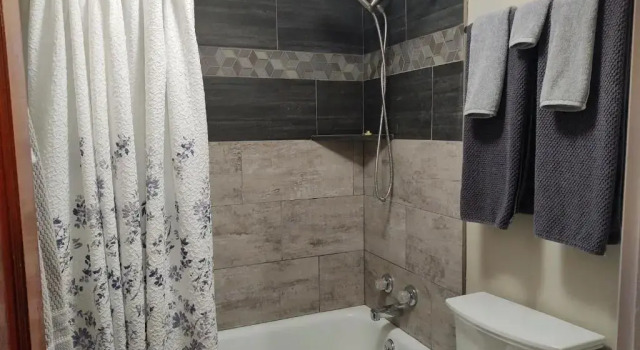 5th and Beall 1 bedroom apartment close to downtown