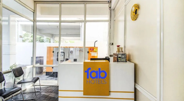 FabExpress Merlin Studios, Rezerwuj Hotel Gachibowli 