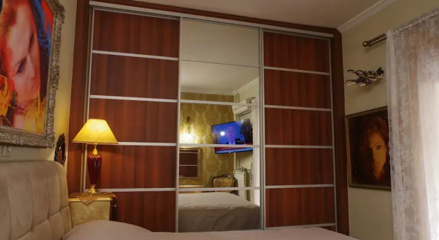 Violeta s Seaview Apartment in Piraeus