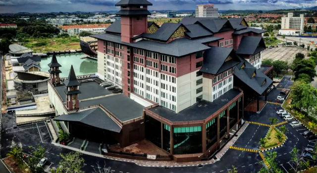 Номер Deluxe Mudzaffar Hotel