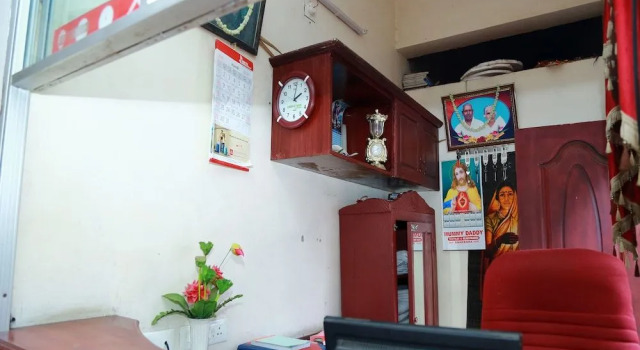 Oyo 15548 Mackal Residency