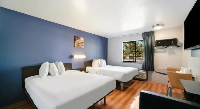 Четырёхместный номер Standard Studio 6 Suites Cameron Park, CA Folsom