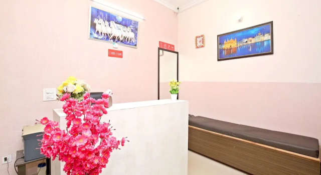 OYO 16697 Hotel Randhawa