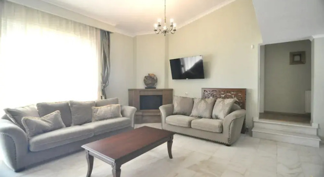 Апартаменты Comfort Zennova 41 Trikorfo Cottage