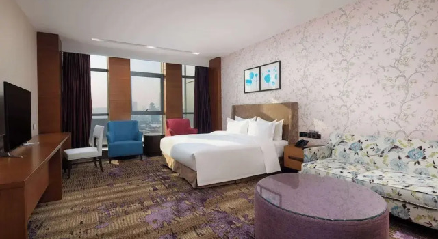 Номер Deluxe Days Hotel By Wyndham Jilin Railway Station