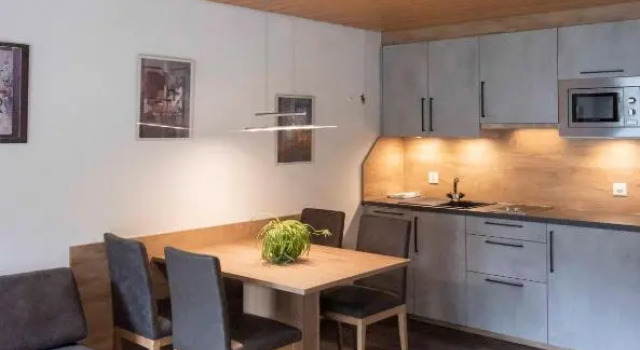 Estudio con balcón Apartment Madlaina