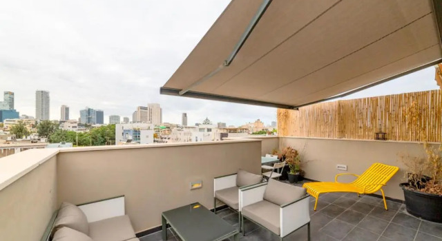 Beautiful Penthouse 5* next to Rothschild Blvd, Забронировать Отель Тель-Авив Тель-Авивский округ, рядом с Площадь Рабина