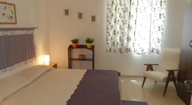 Студия Orleans Apartments