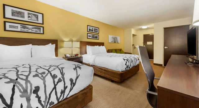 Четырёхместный люкс Sleep Inn & Suites Fargo Medical Center