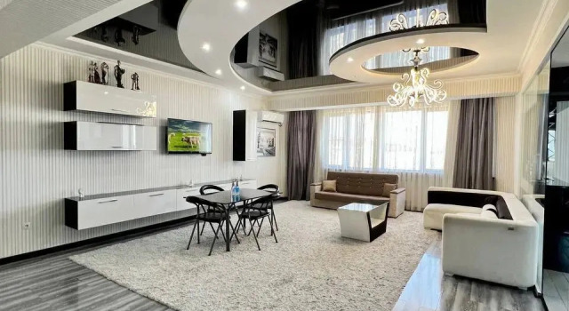 Prostornaya Uyutnaya Kvartira v Tashkente Flat, Varaa Huoneisto Taškent Tashkent