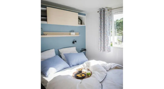 Camping Les Sables Blancs, Rezerwuj Pole kempingowe Concarneau 