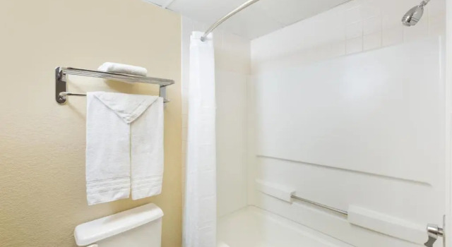 Люкс Woodland Inn and Suites Extended Stay