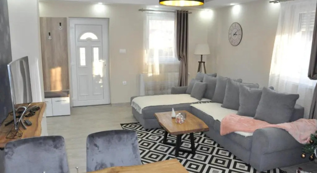 Aria lux apartmani