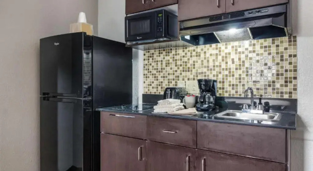 Номер Standard Studio 6 Baytown, Tx - Garth Road