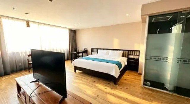 Люкс Yunpeng Sunshine Holiday Hotel