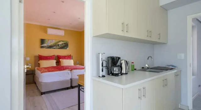 Полулюкс Superior c 1 комнатой с красивым видом из окна Constantia Cottages