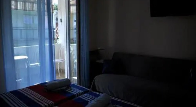 Apartments Ljubica, Varaa Huoneisto Hotellit Split-Dalmatia pysäköinnillä, Pysäköinti