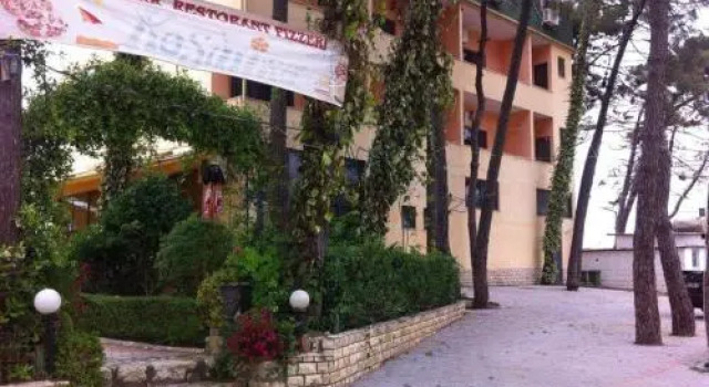Hotel Kosmira