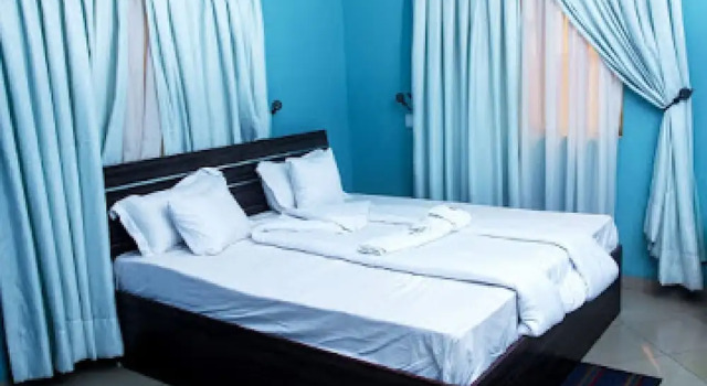 The Oragon Hotel, Book Hotel Ikeja 