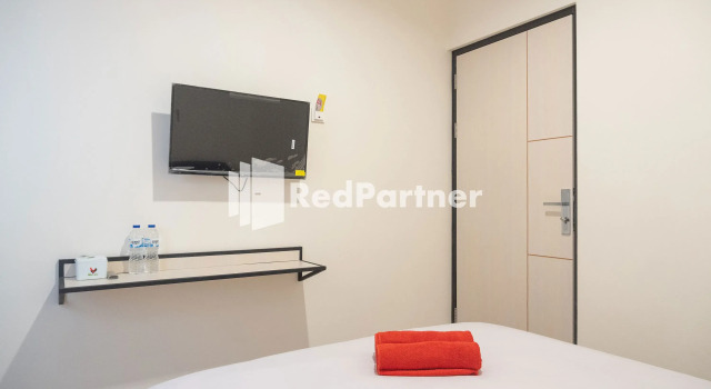 RedDoorz @ Astana Malioboro, Rezervovat Hotel Gondomanan Yogyakarta