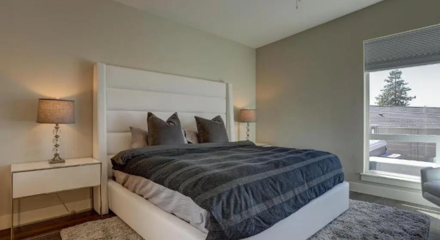 Ruby Peak *30 Day Minimum, Prenota Appartamento Hotel a Oregon con parcheggio, Parcheggio