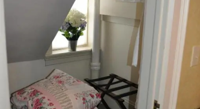 Люкс Deluxe Queen Anne Bed and Breakfast