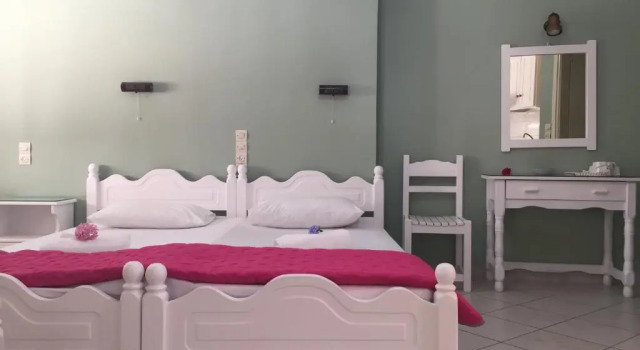 Студия Georgakis George Rooms