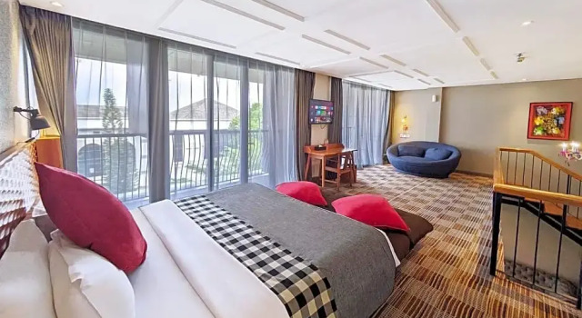 Urban Zimmer Doppelhaus THE 1O1 Bandung Dago